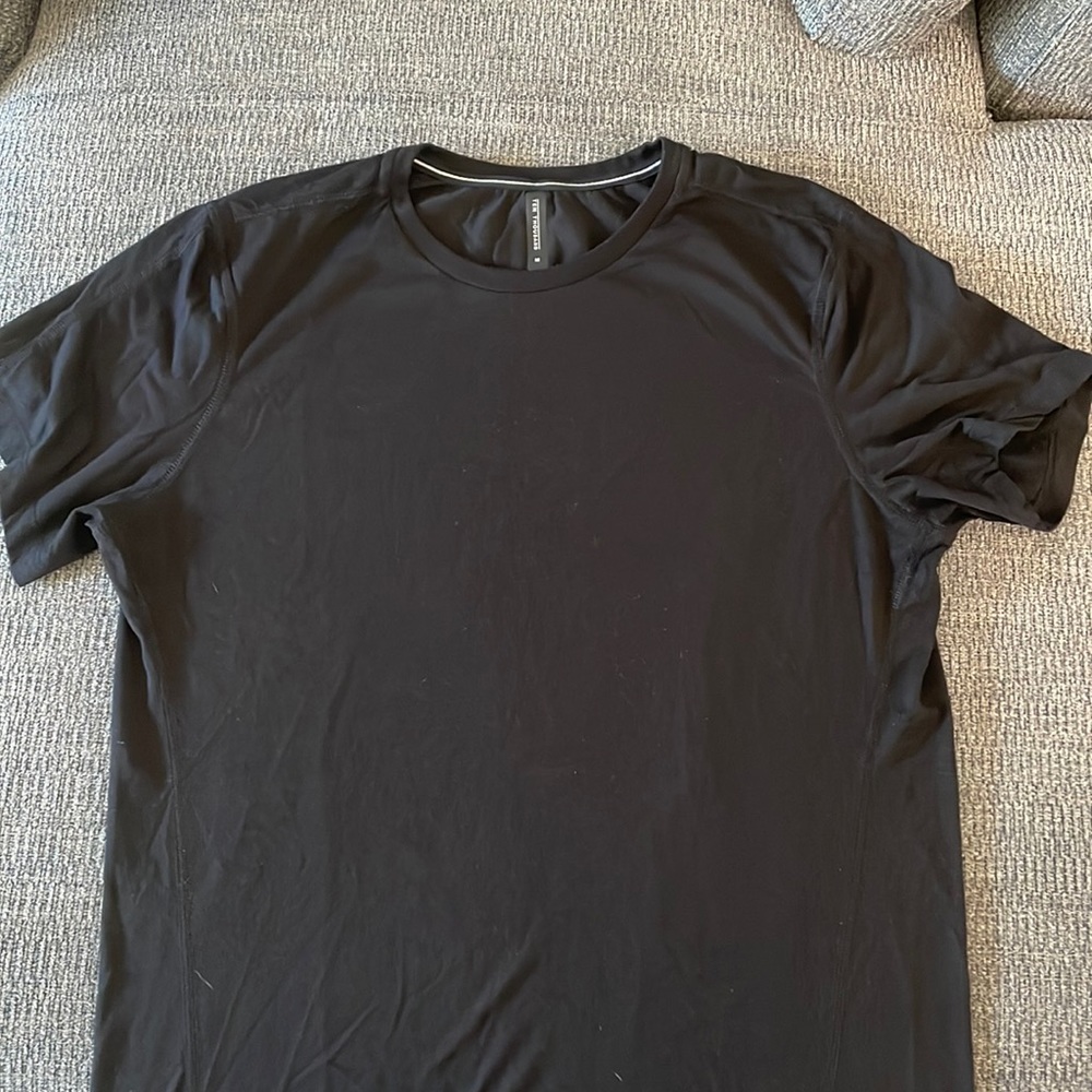 Ten thousand durable tee medium